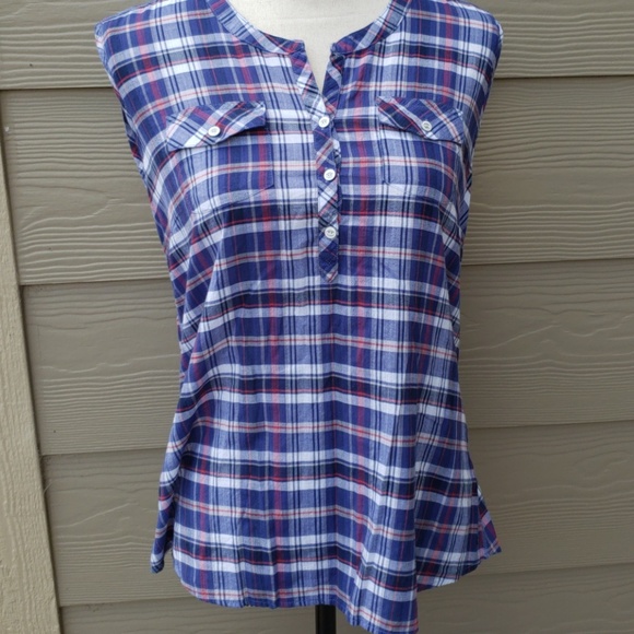 Eddie Bauer Tops - 💕Eddie Bauer Plaid Sleeveless Top